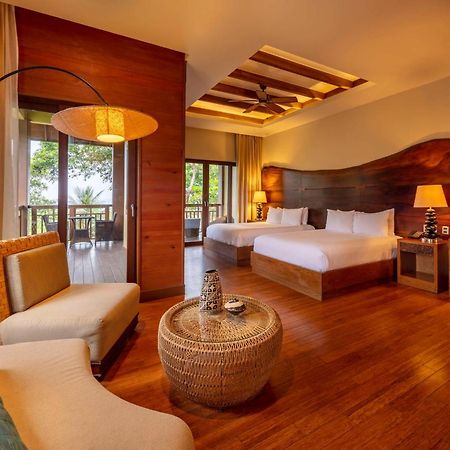 Indura Beach & Golf Resort Curio Collection By Hilton Tela Exterior photo