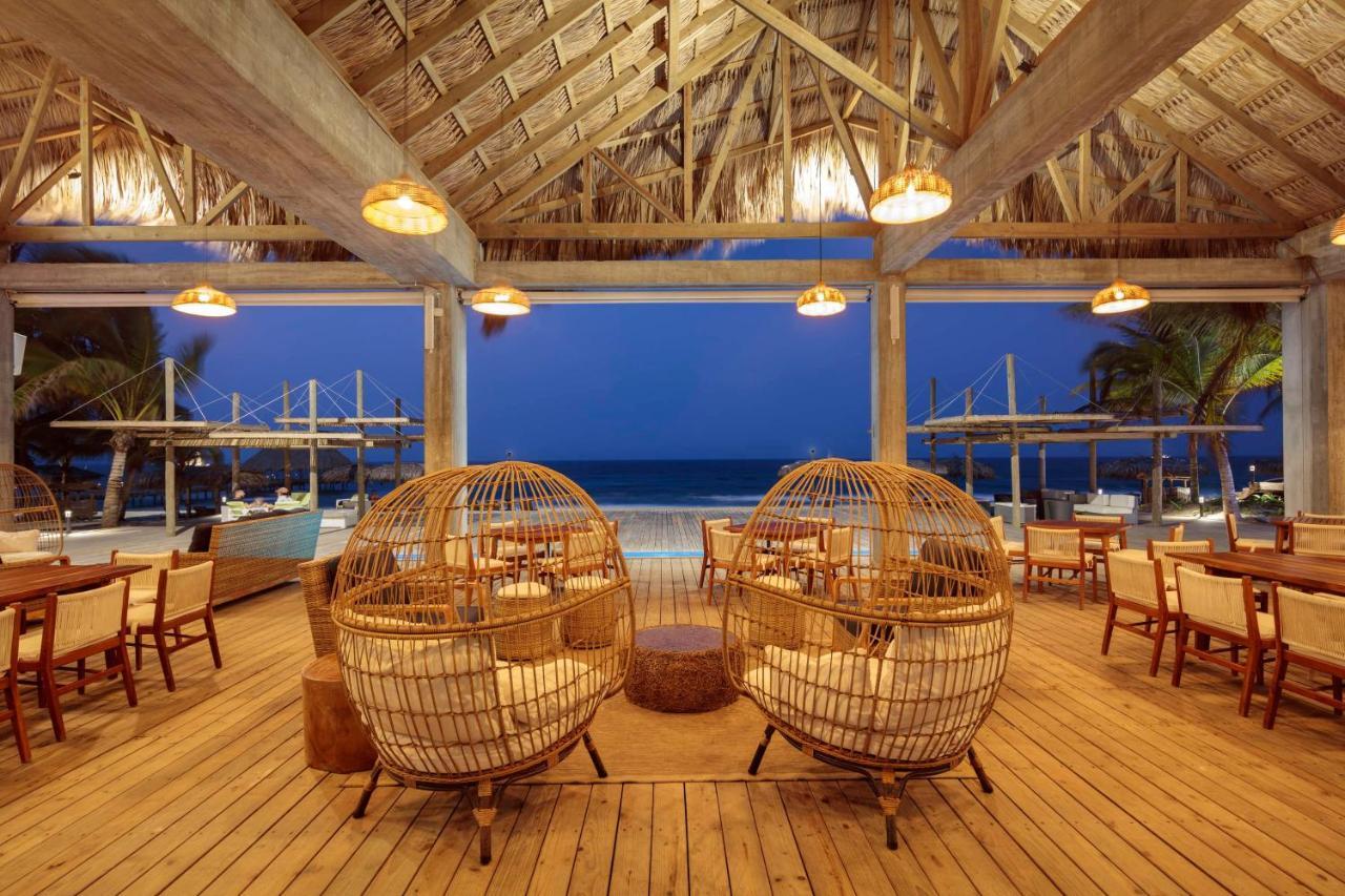 Indura Beach & Golf Resort Curio Collection By Hilton Tela Exterior photo