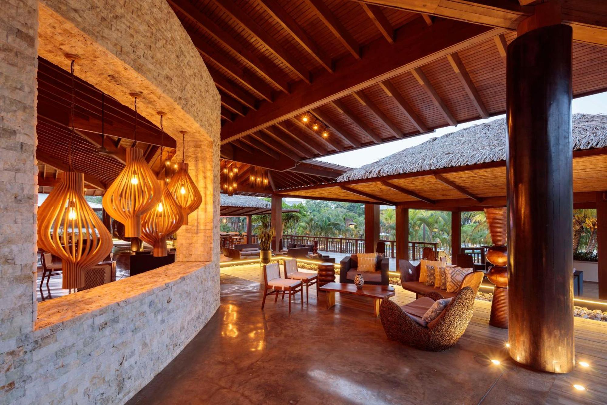 Indura Beach & Golf Resort Curio Collection By Hilton Tela Exterior photo