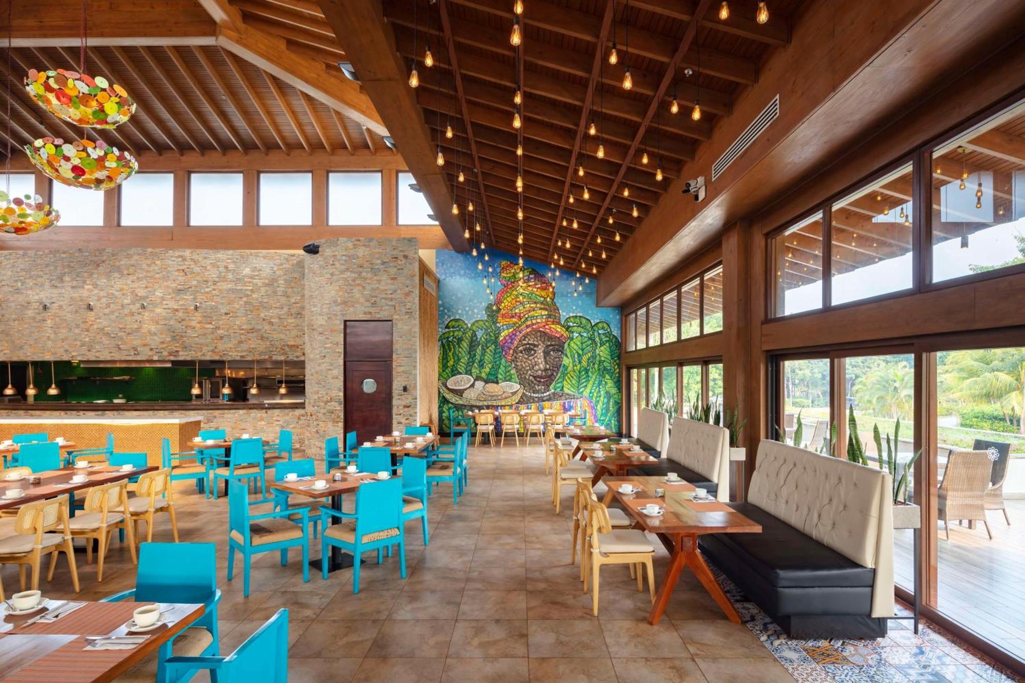 Indura Beach & Golf Resort Curio Collection By Hilton Tela Exterior photo